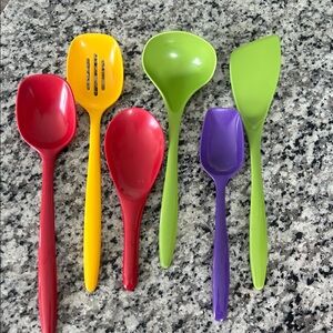 Hutzler Melamine Colorful Kitchen Utensil Set of 6